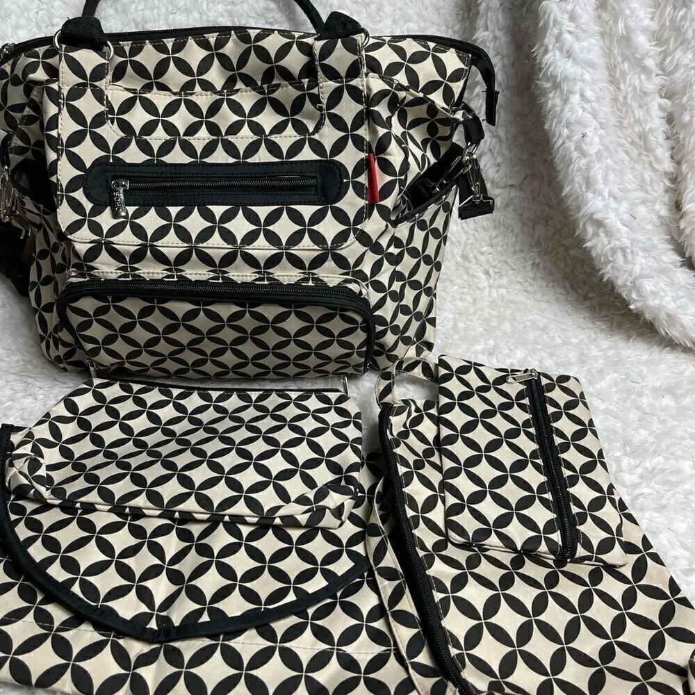 Soho Grand Central diaper bag set beige and black Nylon